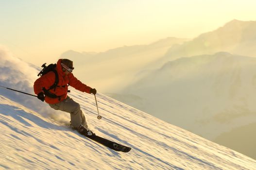 Man doing extreme ski