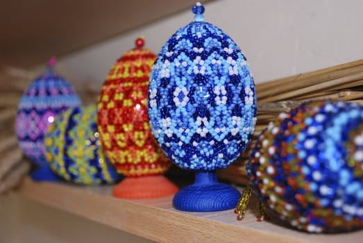 Easter eggs from beads and dry ear