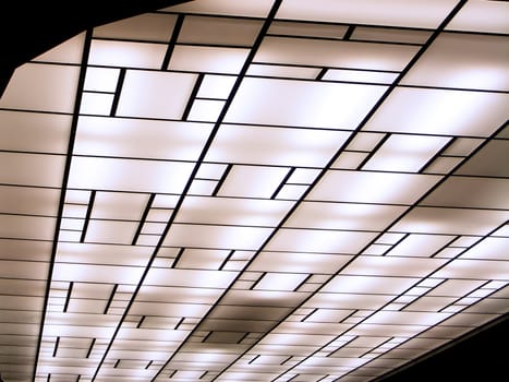 Ceiling light pattern in a mall.