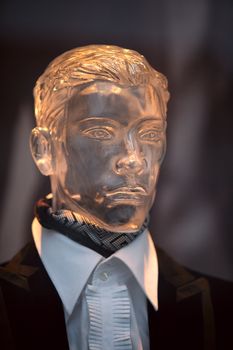Head transparent dummies - men in a show-window of shop