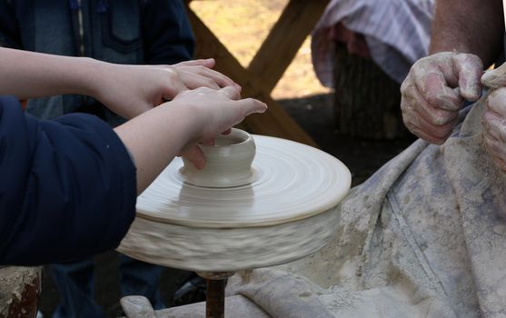 potter, circle, hand, hands, clay, trade, craft, product, fingers, national, crafts