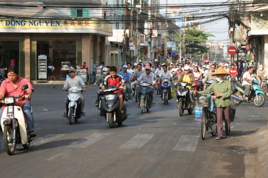 The crazy traffic in Chinatown, saigon