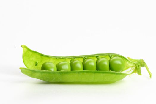 peas isolated on white background macro close up