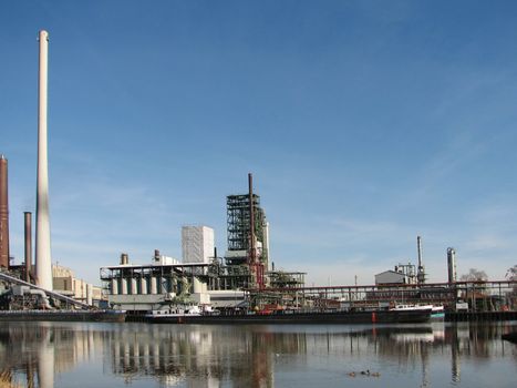 oil refinery, Lingen, Emsland, Germany, 2008