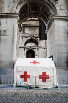 First Aid tent under Triumphal arch during Brussels marathon, October, 2009