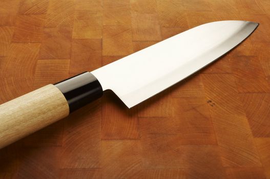 Knife on the chopping wood