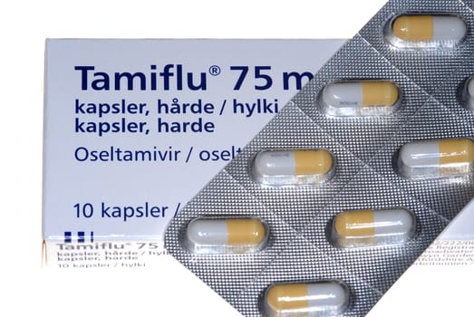 Tamiflu 75mg from Roche.
Selectiv focus.
