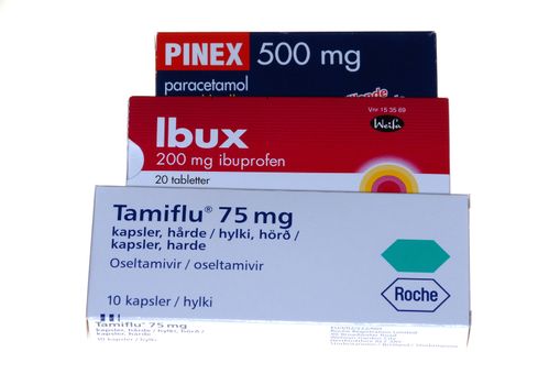 Tamiflu, Ibux,Pinex tabloid.
Selectiv focus.
