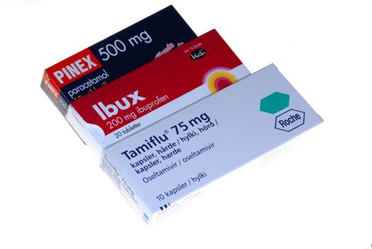 Tamiflu, Ibux,Pinex tabloid.
Selectiv focus.
