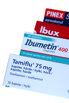 Tamiflu, Ibumetin, Ibux, Pinex tabloid.
Selectiv focus.
