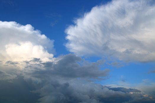 beauty sky with clouds background