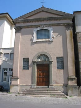 Lucca is a historycal town in Tuscany surrounded by city walls