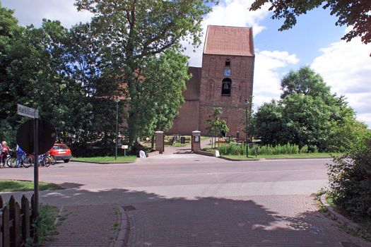 The inclined tower of Suurhusen is a church tower in the east-frisan place Suurhusen, municipality Hinte, to which as inclined tower of the world is considered. With a height of 27.37 meters the tower at the roof has an overhang of 2.43 meters, which corresponds to an inclination of 5.07 degrees.