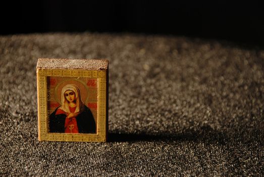 Image of Saint Mary: a small icon in the home
