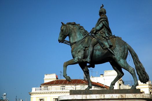 madrid sculpture of man on a horse