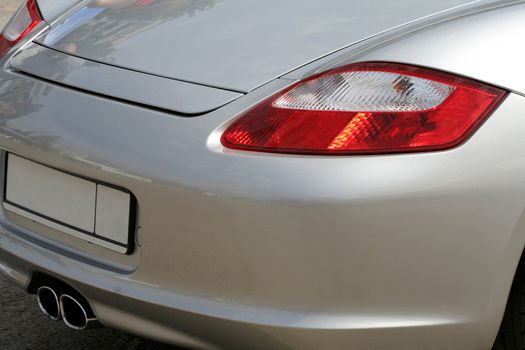 Flashlight and exhaust pipe of the chic car 2