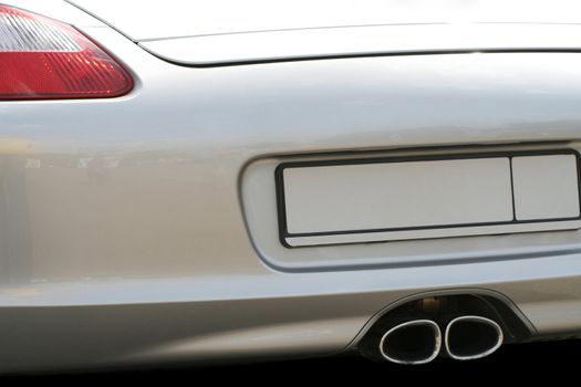 Flashlight and exhaust pipe of the chic car 1