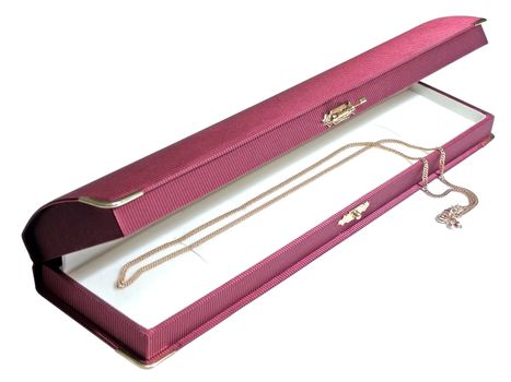 golden chainlet in the red coffret     