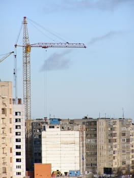 Buildings and cranes in the growth part of town