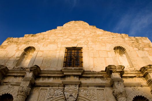 An image of the Alamo on a bright blue sky