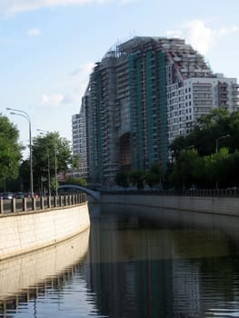 Beautiful new round house with river in front