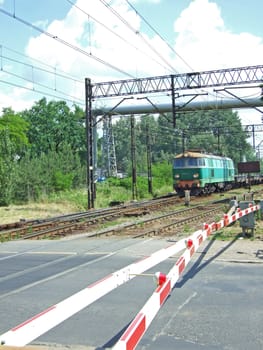 rail crossing with train 