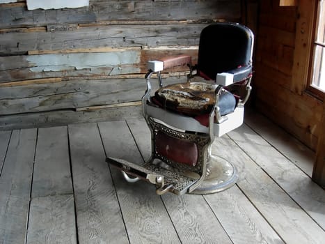 An old dentist's / barber's chair