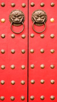 China's old-fashioned wooden doors