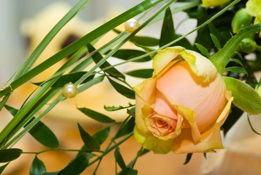 tie in creative bouquet of pink rose