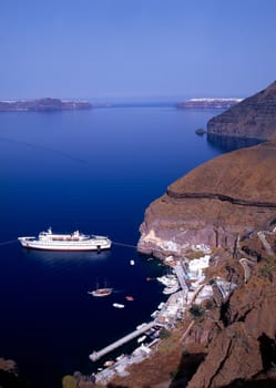 The port in Santorina greece