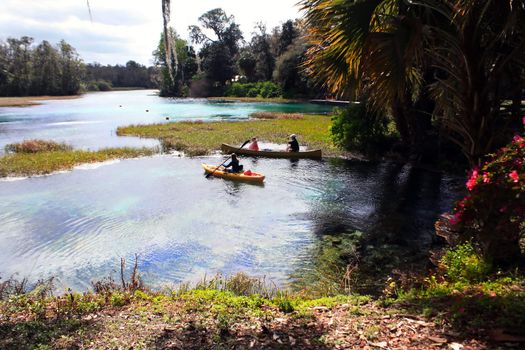 canoes at rainbow springs state park