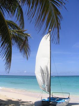 The sailboat at the beach