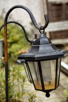 solar garden lighting lantern