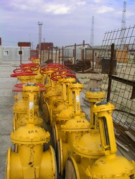 A lot of yellow outdoor valves 4
