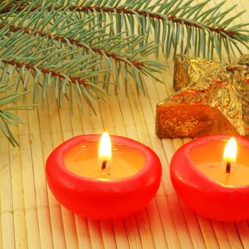 xmas decoration with red candles in advent