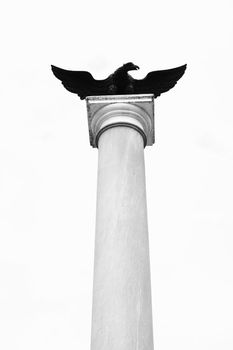 Sculpture, column,  bird,  museum, wings
