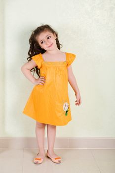 prett girl in yellow dress
