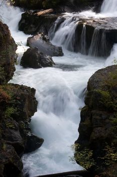 The Rogue River in the southwestern part of the U.S. state of Oregon flows from the Cascade Range to the Pacific Ocean.