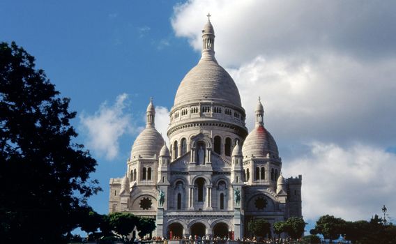 The Basilica of the Sacre-Coeur, Montmartre Paris