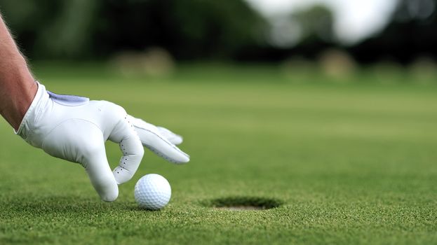 Man playing golf