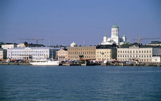 The Helsinki waterfront with a view of the neo-classical Lutheran Cathedral. For more images like this one, view my [url=http://www.istockphoto.com/my_lightbox_contents.php?lightboxID=681134]Helsinki, Finland Lightbox.[/url]