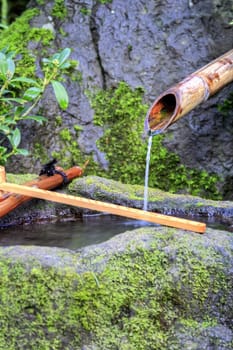Bamboo Water Fountain with Stone Basin