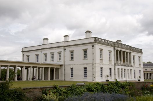 A big white building in london, England