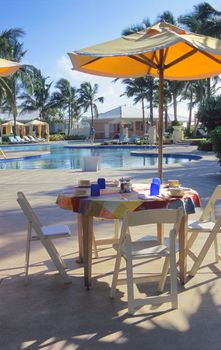 Poolside dining in the Bahamas