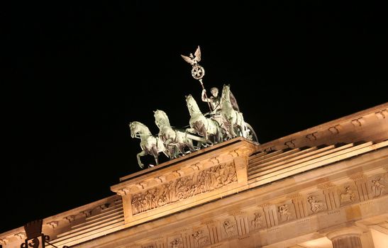 Berlin: Brandenburger Tor at night