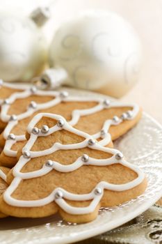 Gingerbread Christmas trees on a plate