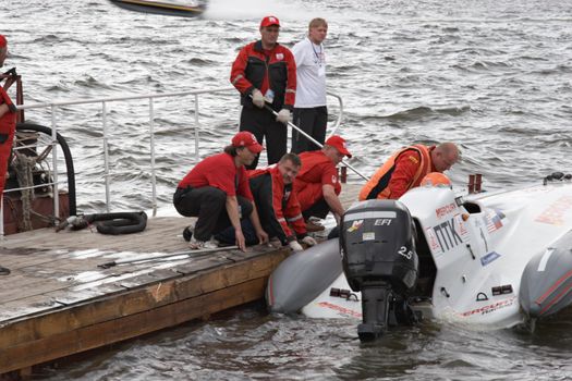 Cup of St.-Petersburg on water-motor to sports. "24 hours St.-Petersburg" 2007 Russia