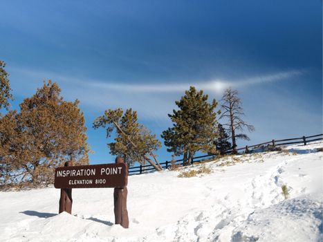 Entrance of Bryce canyon inspiration point with an unusual cloud formation
