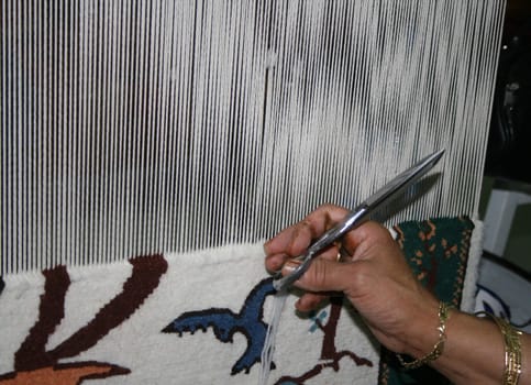 Traditional carpet making in Tunisia