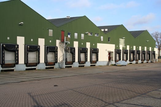 Loading dock for trucks